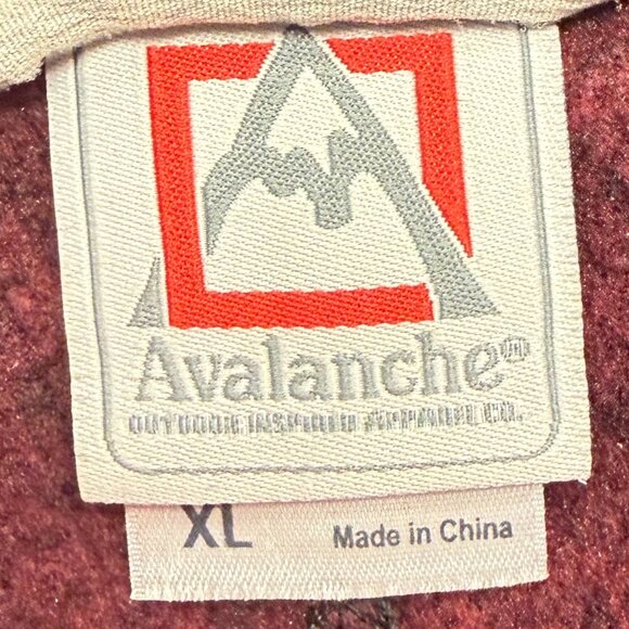 Avalanche Men's Pull-over - Picture 3 of 3